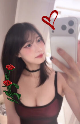 auddk Fotografie scursă ilegal OnlyFans dezbrăcată 219