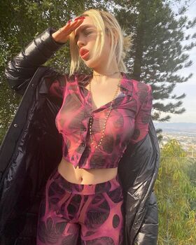 Ava Max Nude Leaks OnlyFans Photo 80