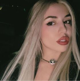 Ava Max Nude Leaks OnlyFans Photo 201