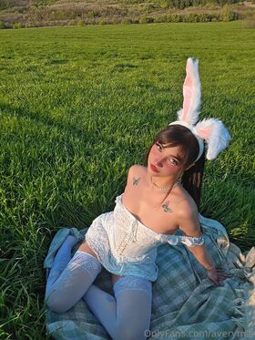 averymia Nude Leaks OnlyFans Photo 4