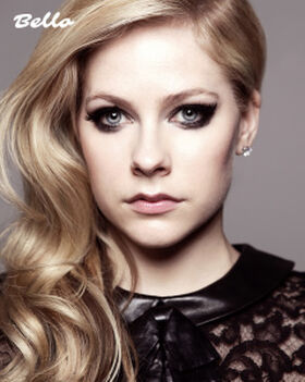 Avril Lavigne Nude Leaks OnlyFans Photo 238