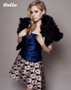 Avril Lavigne Nude Leaks OnlyFans Photo 242