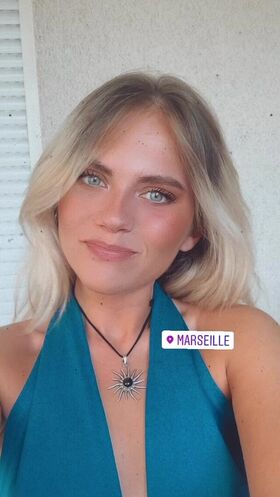 Axelle Maga Nude Leaks OnlyFans Photo 31