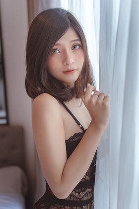azami1110 Nude Leaks OnlyFans Photo 13