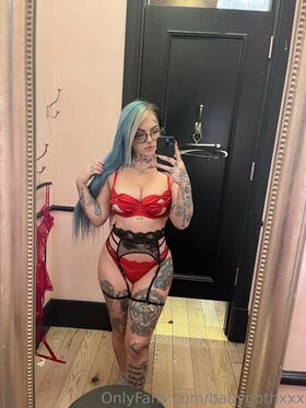 Baby Goth Nude Leaks OnlyFans Photo 10