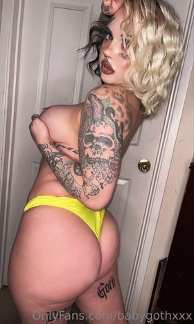 Baby Goth Nude Leaks OnlyFans Photo 34