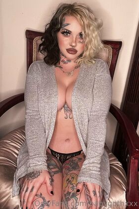 babygothxxx Nude Leaks OnlyFans Photo 7