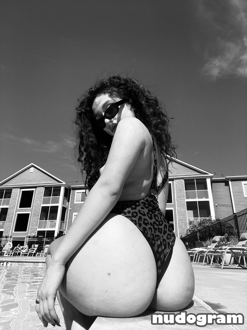 babyimashley  ley ley  theofficialfreak Nude Leaks OnlyFans Photo 5 -  Nudogram v2.0