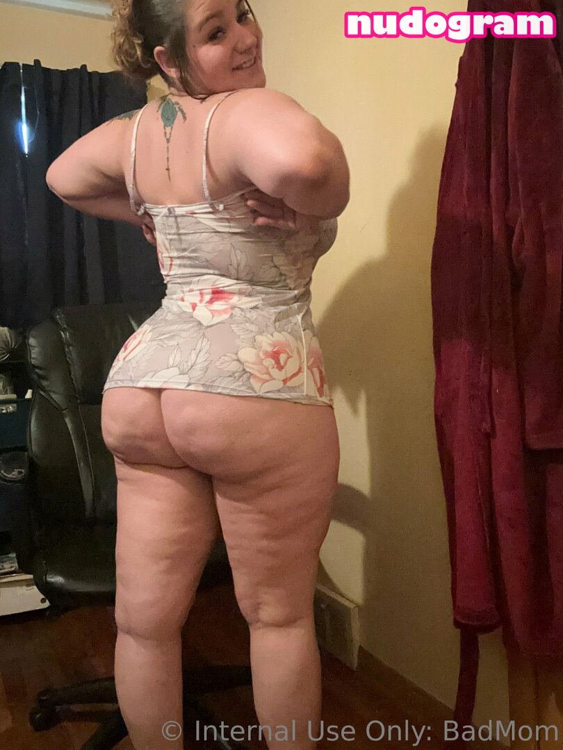 Bad-Mom-In-Real-Estate