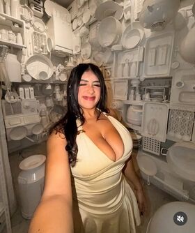 Baelib Гола изтичане OnlyFans снимка 164