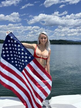 Bailey Johnson नग्न लीक OnlyFans फोटो 86