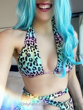 bambibluehairfree Nude Leaks OnlyFans Photo 33