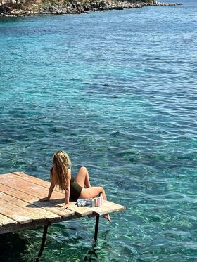 Bar Refaeli Nude Leaks OnlyFans Photo 435