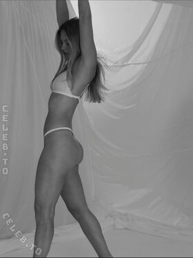 Bar Refaeli Nude Leaks OnlyFans Photo 452