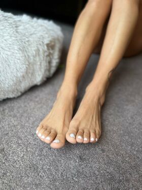 barefootbunny3456 Nude Leaks OnlyFans Photo 10