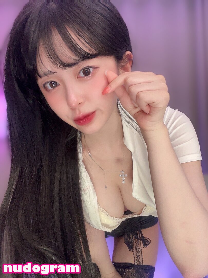 Flower1023 Nude Leaked OnlyFans Photo