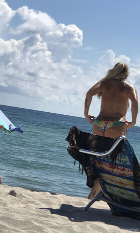 beachkouple Nude Leaks OnlyFans Photo 3