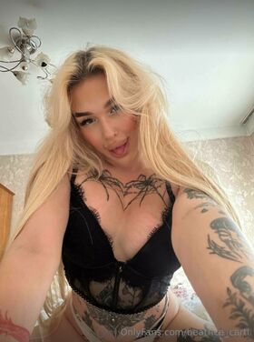 beatrice_carti Nude Leaks OnlyFans Photo 86