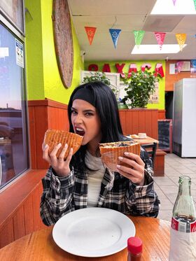 Becky G नग्न लीक OnlyFans फोटो 1477