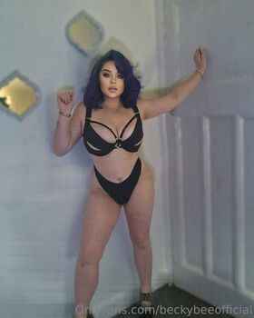 beckybeeofficial Nude Leaks OnlyFans Photo 43
