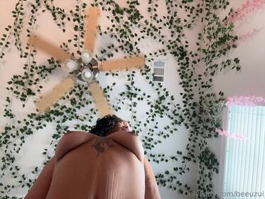 beeuzui 유출된 누드 OnlyFans 사진 39
