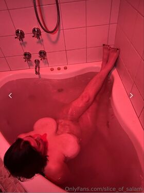 Bel Larcombe Çıplak Sızdırılmış OnlyFans Fotoğrafı 31