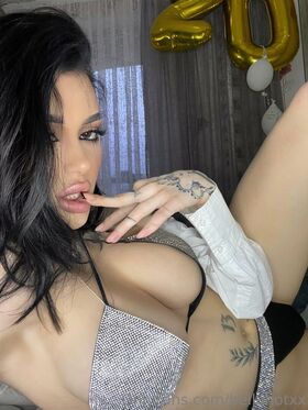 bellahotxx Nude Leaks OnlyFans Photo 31