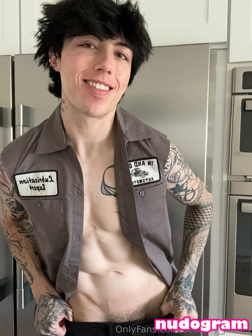 bellamy_james Гола изтичане OnlyFans снимка 1 - Nudogram v2.1