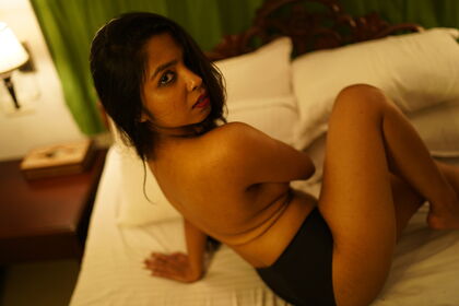 bhindeshitara Nude Leaks OnlyFans Photo 1