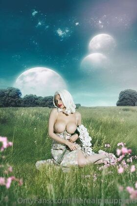 Bianca Blakney Гола изтичане OnlyFans снимка 12