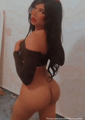 Bianca Carvalho Nude Leaks OnlyFans Photo 2