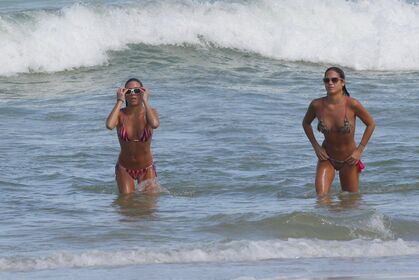 Bie & Branca Feres Nude Leaks OnlyFans Photo 34