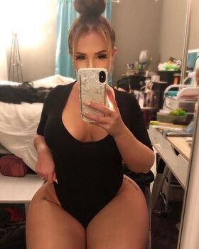 Big Booty Lys. Naakte Leaks OnlyFans Foto 11