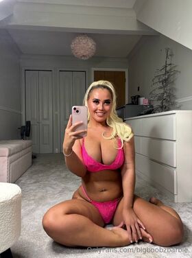 Bigboobzbarbie