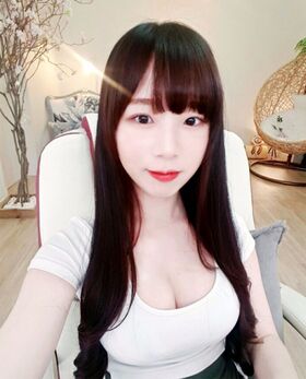 BJ Apple 사과 Nude Leaks OnlyFans Photo 12