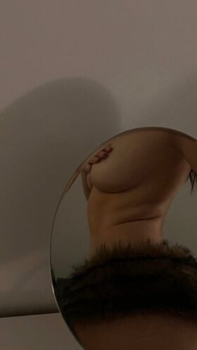 Blerta Ademi Nacktes Leaks OnlyFans Foto 99