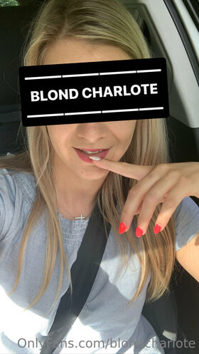 blondcharlote Nude Leaks OnlyFans Photo 4