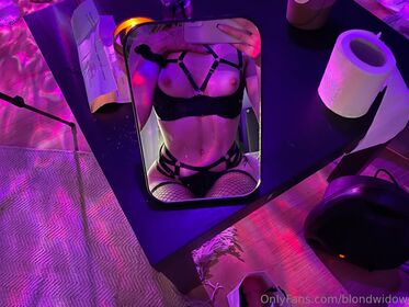 BlondWidow รูป OnlyFans เปลือยรั่วไหล 40