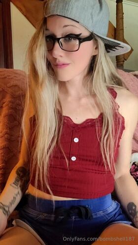 bombshell187 유출된 누드 OnlyFans 사진 23