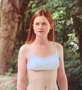 Bonnie Wright Nude Leaks OnlyFans Photo 34