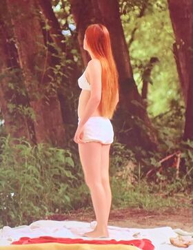 Bonnie Wright Nude Leaks OnlyFans Photo 62
