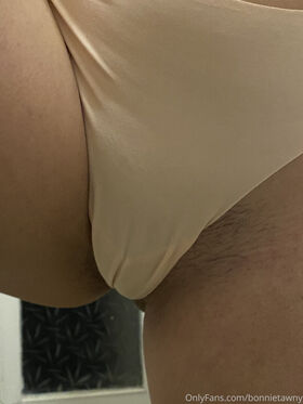bonnietawny Nude Leaks OnlyFans Photo 1