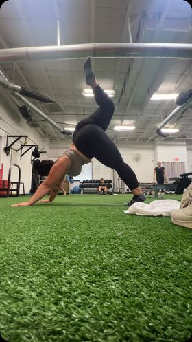 bootylicious.empress