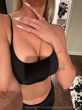 Briana Armbruster Nude Leaks OnlyFans Photo 157