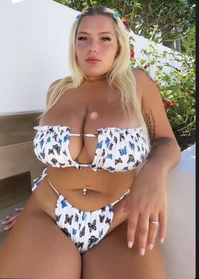 Brianna P Nude Leaks OnlyFans Photo 5