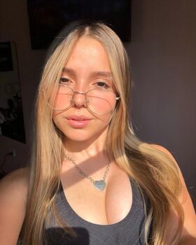 Brisa Gianella Гола изтичане OnlyFans снимка 14