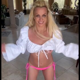 Britney Spears Nude Leaks OnlyFans Photo 43