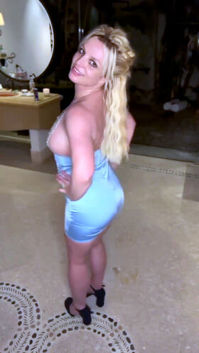 Britney Spears Nude Leaks OnlyFans Photo 96
