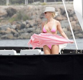 Britney Spears Nude Leaks OnlyFans Photo 152