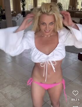 Britney Spears Nude Leaks OnlyFans Photo 167